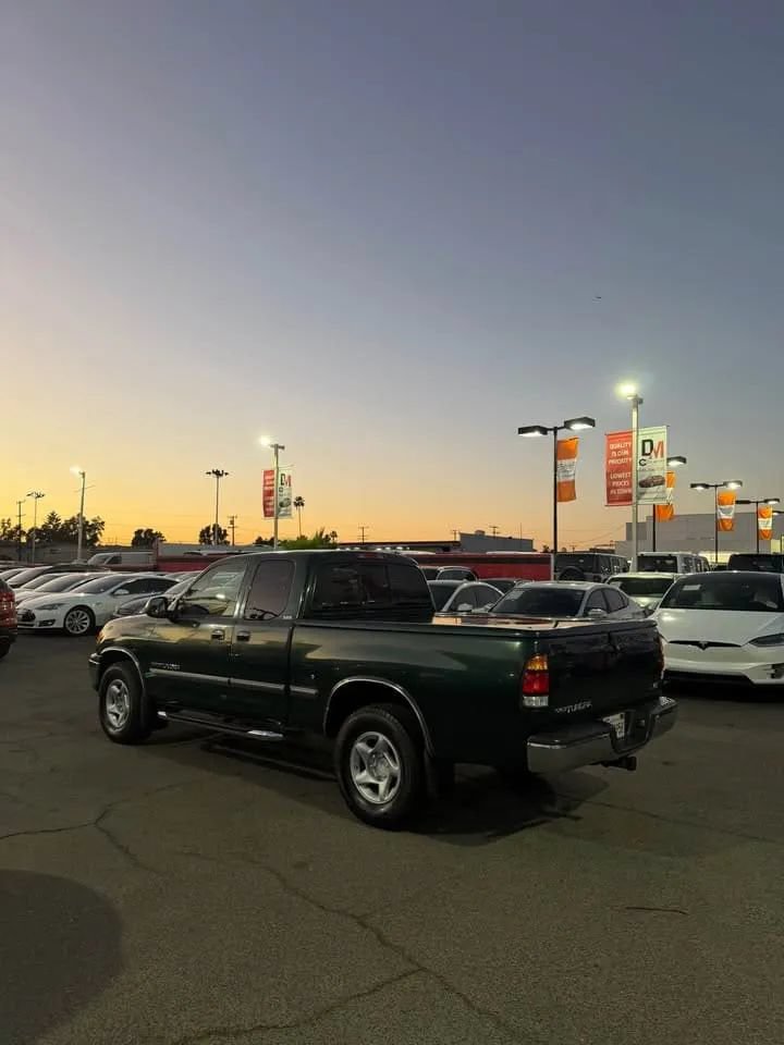 Used 2001 Toyota Tundra SR5 w/ Convenience Pkg RWD image 10