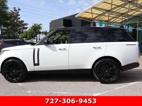 Used 2024 Land Rover Range Rover SE AWD/4WD image 6