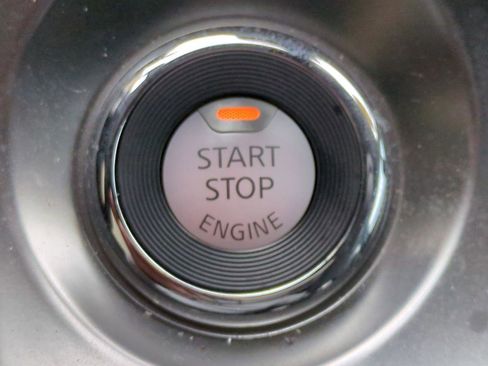 Used 2023 Nissan Maxima SR w/ Sport Mat Group image 11