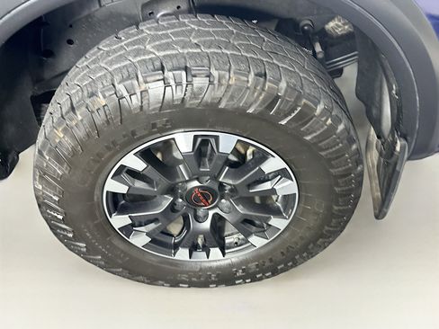 Used 2023 Nissan Titan PRO-4X w/ Pro-4x Utility Package image 11