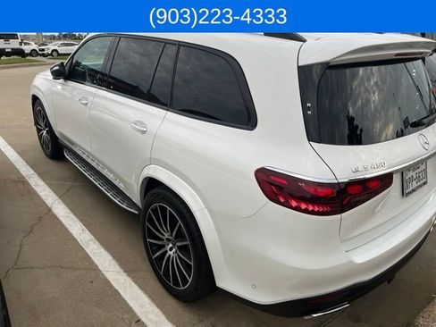 Used 2026 Mercedes-Benz GLS 450 4MATIC image 4