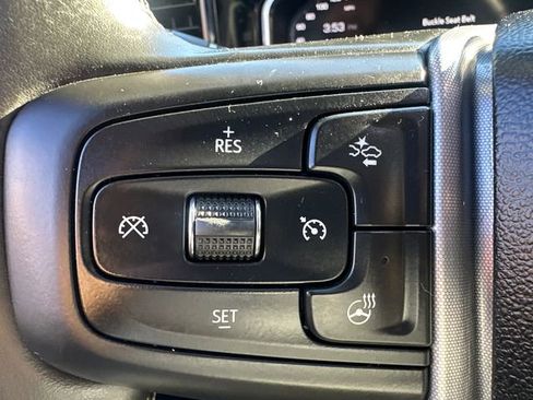 Used 2025 GMC Sierra 1500 Elevation image 29