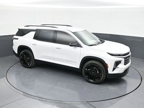 New 2026 Chevrolet Traverse LT w/ LPO, Floor Liner Package image 61