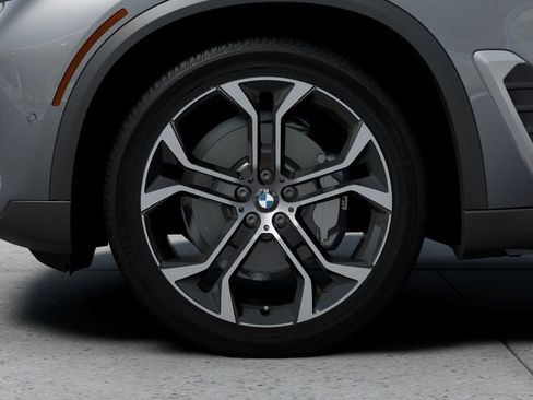 New 2026 BMW X5 sDrive40i w/ Premium Package RWD image 7