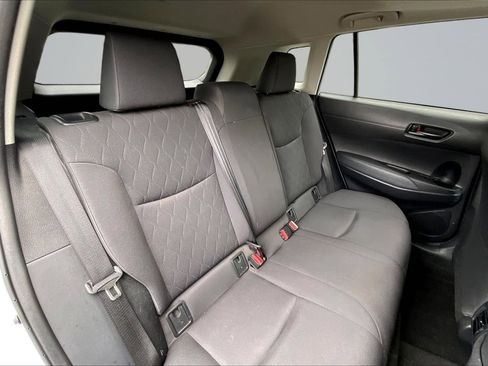 Used 2022 Toyota Corolla Cross LE w/ Moonroof Package image 27
