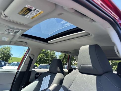 Used 2025 Toyota RAV4 XLE w/ Convenience Package FWD image 23
