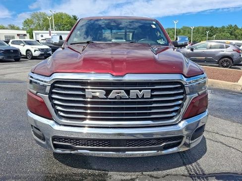 Used 2025 RAM 1500 Laramie AWD/4WD image 2