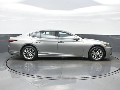 Used 2019 Lexus LS 500 AWD w/ Accessory Package (Z2) image 7