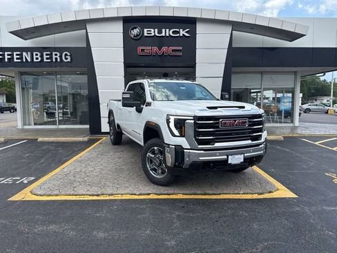 New 2026 GMC Sierra 2500 SLE w/ SLE Value Package; AWD/4WD image 1