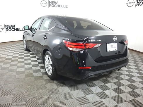 Certified 2023 Nissan Sentra S image 5
