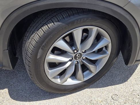 Used 2021 INFINITI QX50 Luxe FWD image 6