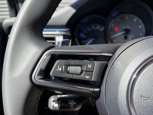 Certified 2026 Porsche Macan S AWD/4WD image 16