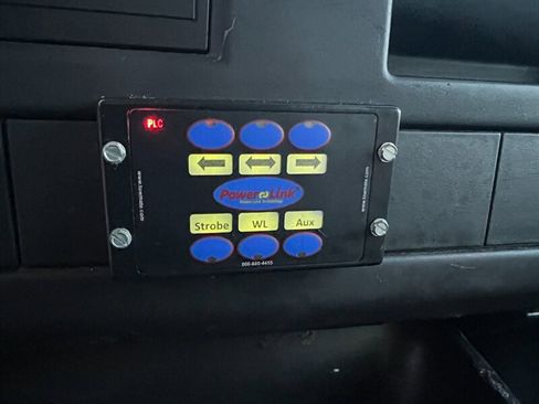 Used 2013 Chevrolet Express 3500 image 13