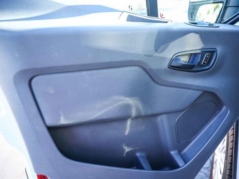 Used 2024 Ford Transit 250 Low Roof w/ Exterior Upgrade Package image 26