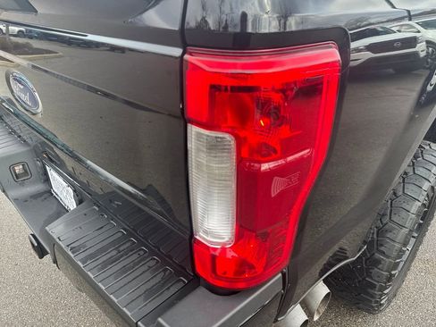 Used 2019 Ford F250 Lariat image 44