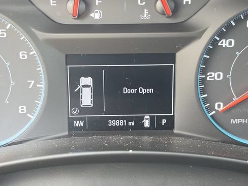 Used 2019 Chevrolet Equinox LS FWD image 33