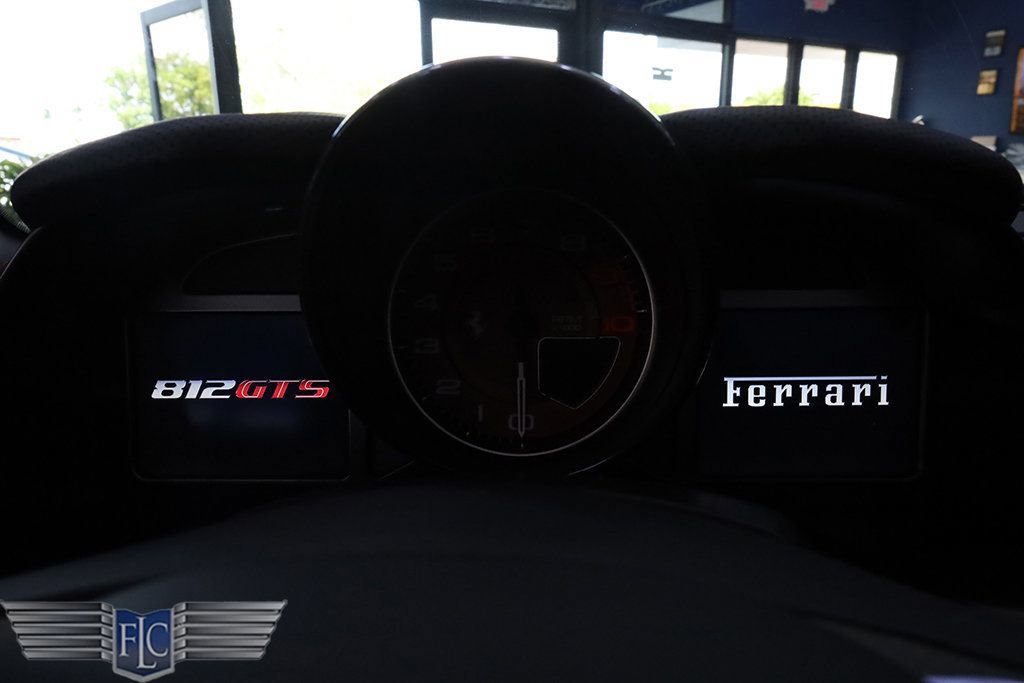 Used 2021 Ferrari 812 GTS RWD image 28