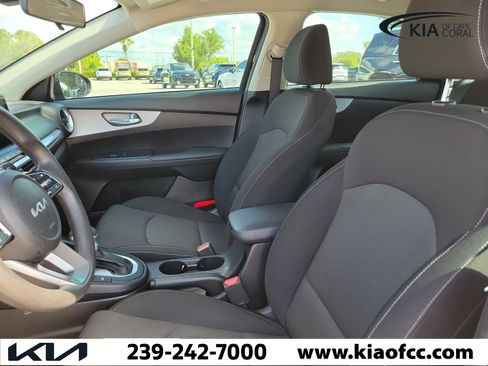 Used 2024 Kia Forte LXS FWD image 19
