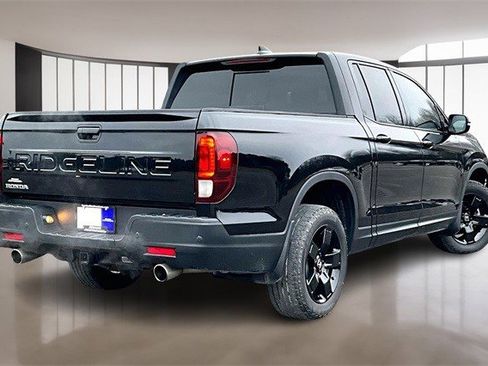 Certified 2024 Honda Ridgeline Black Edition image 6