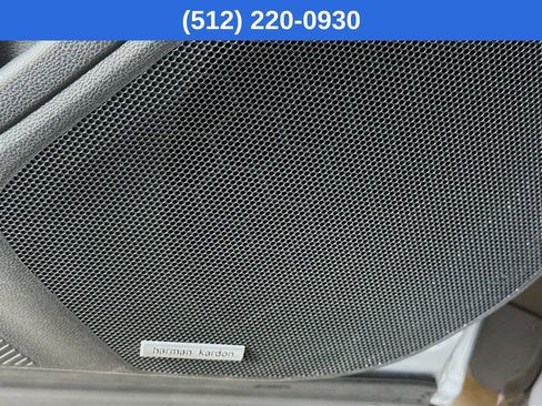 Certified 2025 Subaru Forester Limited image 23