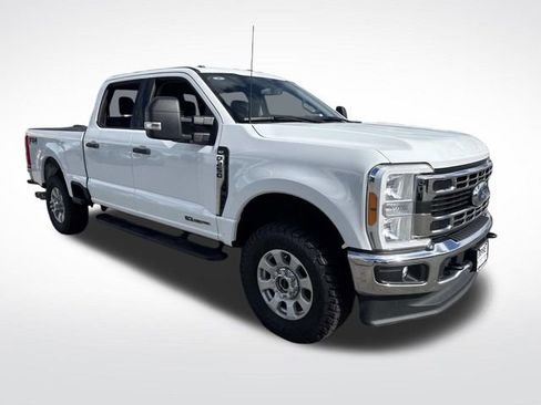 Used 2023 Ford F250 XLT image 7