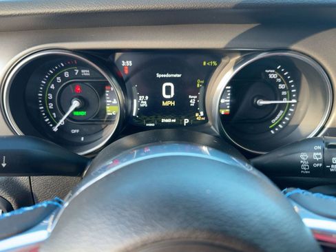 Used 2023 Jeep Wrangler Unlimited Rubicon 4xe image 18