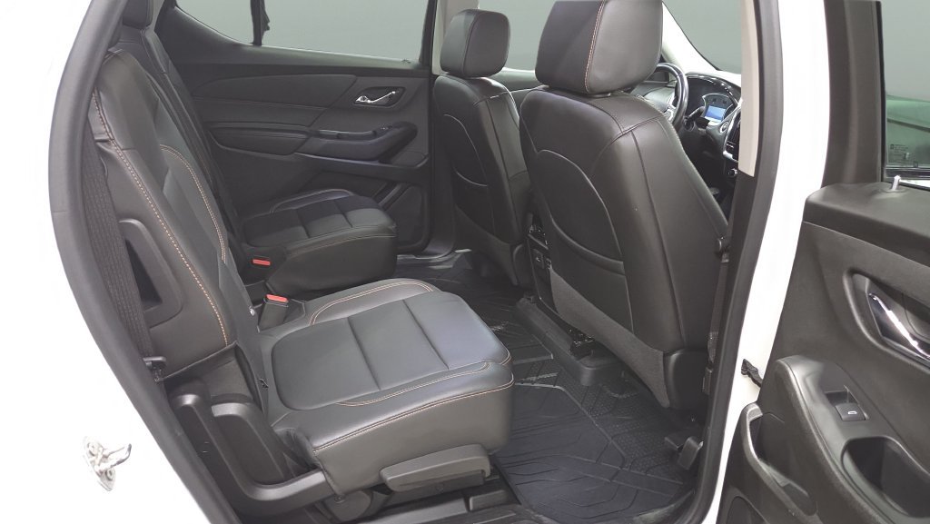 Used 2021 Chevrolet Traverse RS w/ LPO, Floor Liner Package AWD/4WD image 30