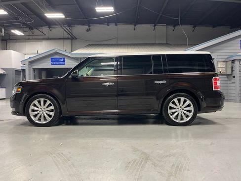 Used 2014 Ford Flex Limited w/ Equipment Group 303A AWD/4WD image 4