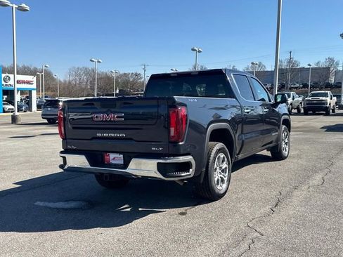 Certified 2025 GMC Sierra 1500 SLT image 4