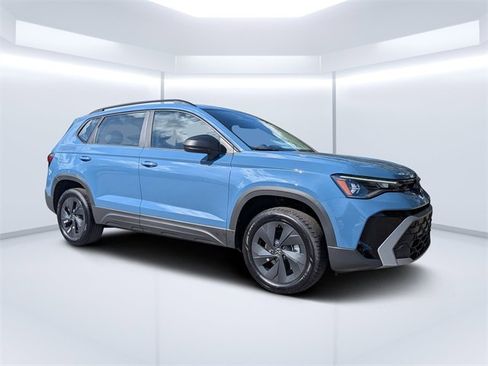 New 2026 Volkswagen Taos S image 1