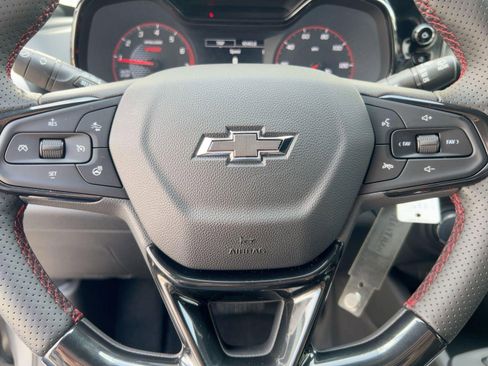 New 2026 Chevrolet Trax LS w/ LS Convenience Package FWD image 15