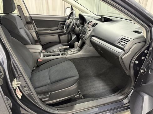 Used 2013 Subaru Impreza 2.0i Premium w/ All-Weather Pkg image 7