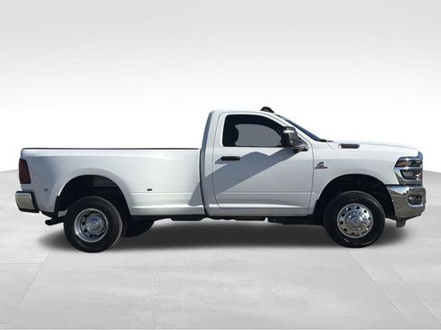 Used 2026 RAM 3500 Big Horn AWD/4WD image 22