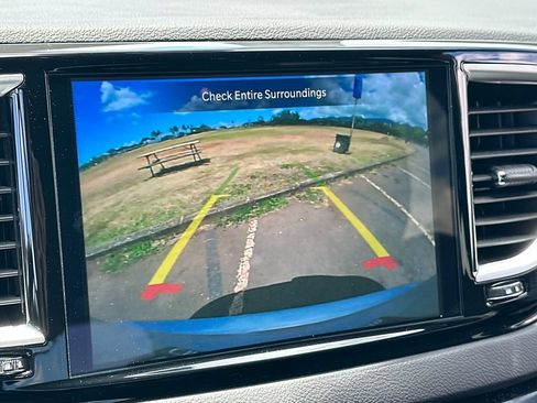 Used 2026 Chrysler Pacifica Select FWD image 17