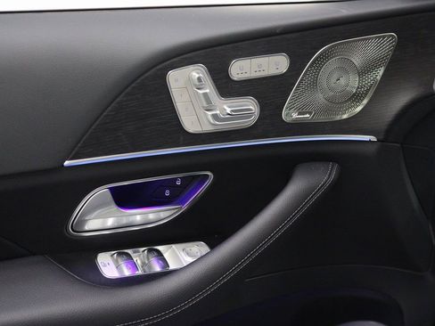 New 2026 Mercedes-Benz GLS 450 4MATIC image 16