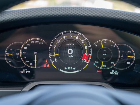 New 2026 Porsche 911 GT3 image 15