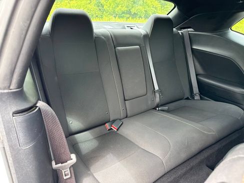 Used 2019 Dodge Challenger R/T Scat Pack w/ Stars & Stripes Edition RWD image 12