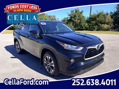 Used 2020 Toyota Highlander XLE