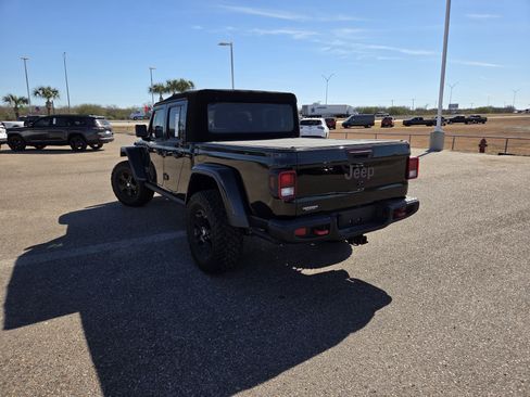 Used 2023 Jeep Gladiator Rubicon w/ Trailer Tow Package image 5