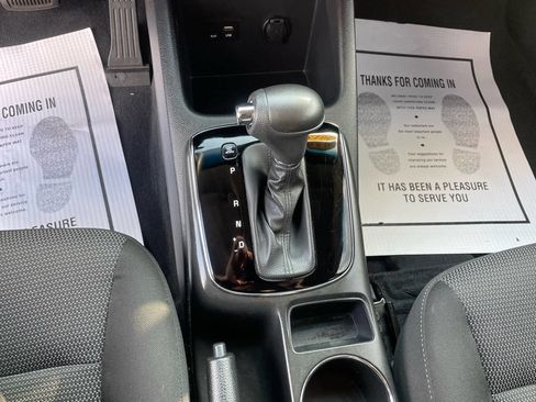 Used 2018 Kia Forte LX image 22