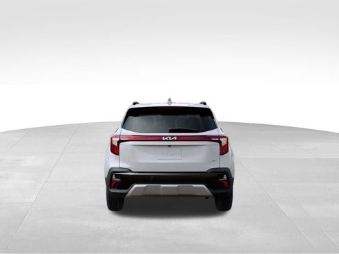 New 2026 Kia Seltos EX image 5
