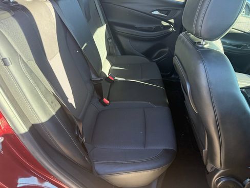 Used 2022 Buick Encore GX Preferred w/ Cold Weather Comfort Package image 18