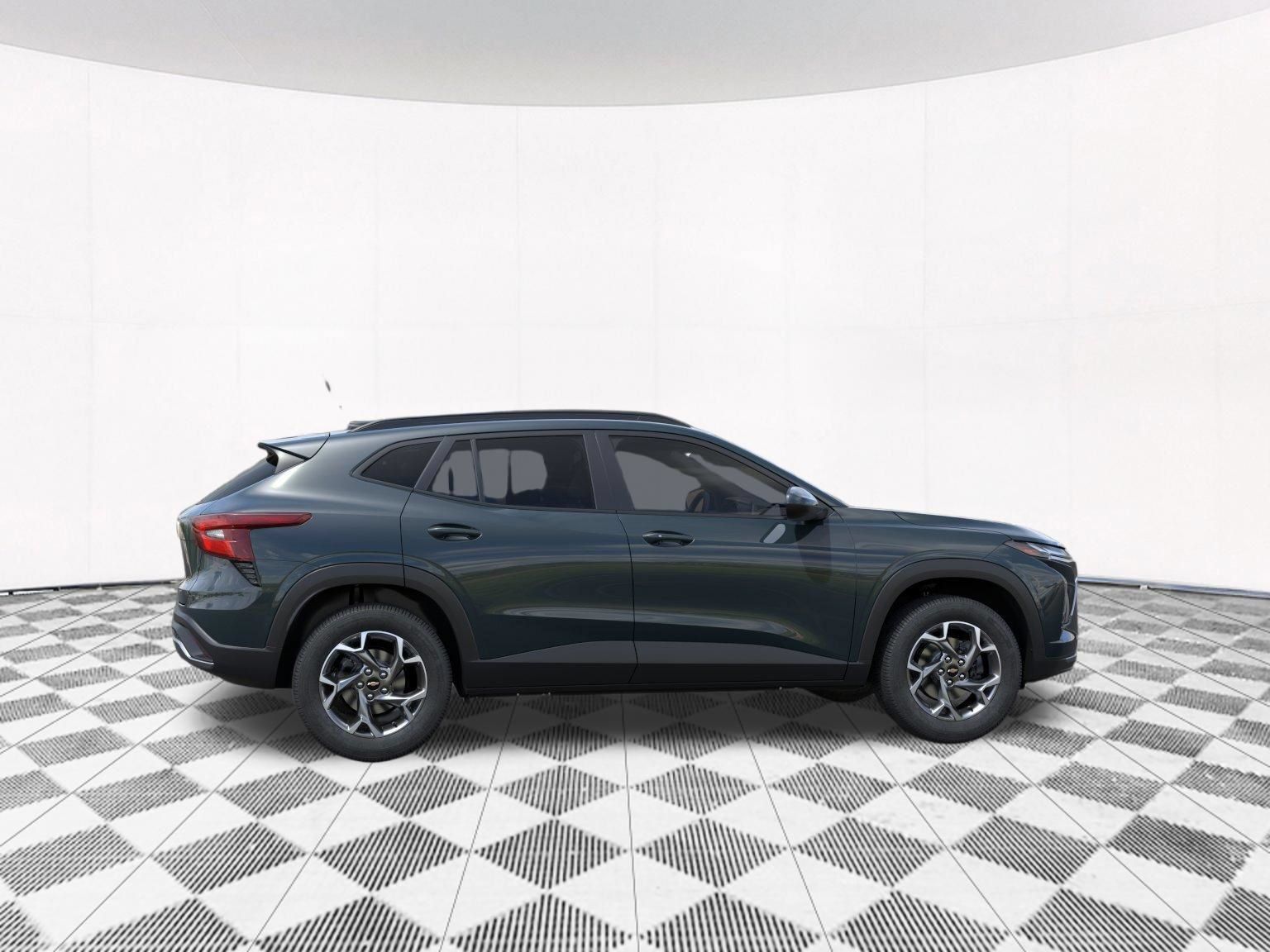 New 2026 Chevrolet Trax LT w/ LT Convenience Package FWD image 11