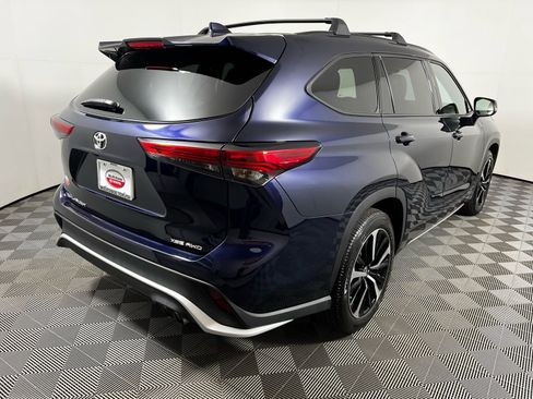 Certified 2021 Toyota Highlander XSE image 5