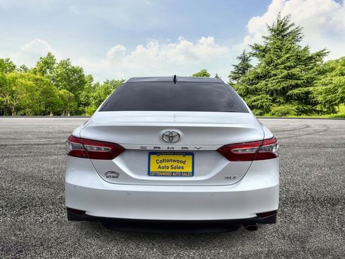 Used 2020 Toyota Camry XLE w/ Driver Assist Package FWD image 6
