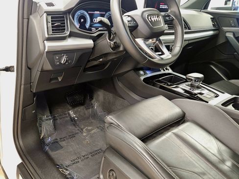 Used 2025 Audi Q5 2.0T Premium AWD/4WD image 38