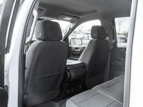 Used 2023 Chevrolet Silverado 1500 Custom image 28