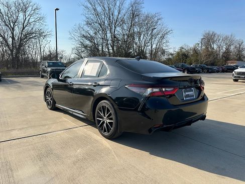 Used 2023 Toyota Camry SE w/ Convenience Package image 8