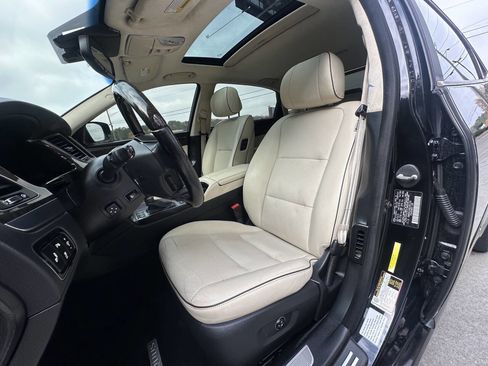 Used 2014 Hyundai Equus Signature image 6