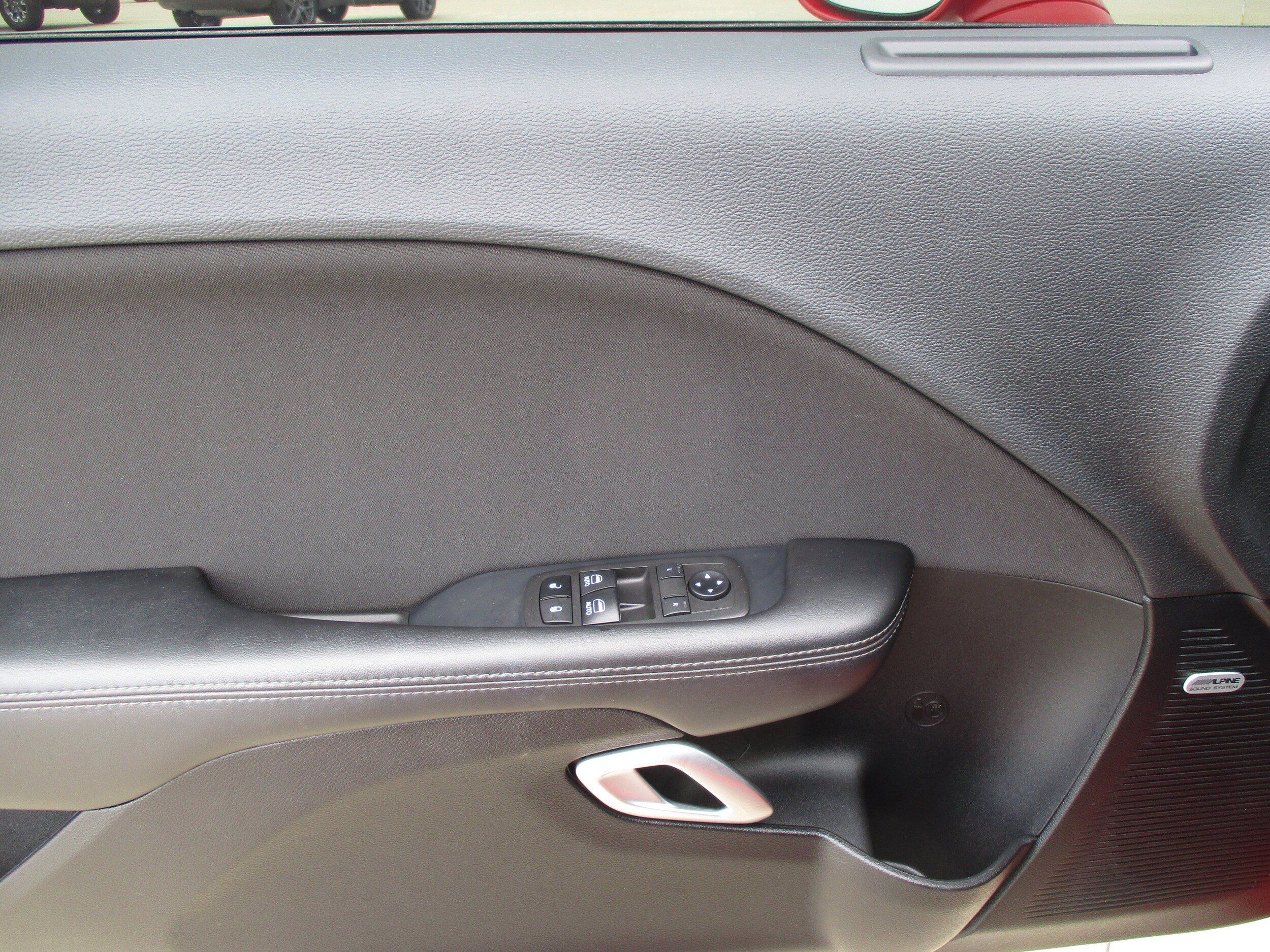 Used 2021 Dodge Challenger R/T Scat Pack RWD image 32